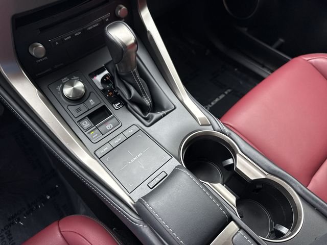 2021 Lexus NX 300 - Photo 21
