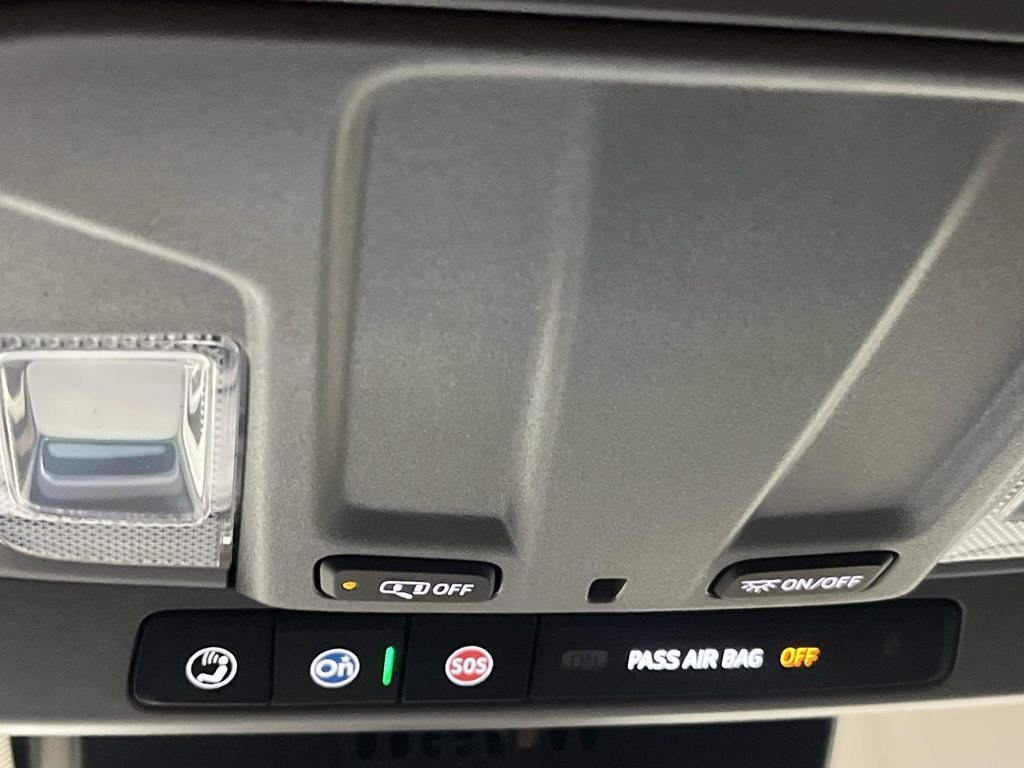 New 2026 Summit White Chevrolet LT image 27