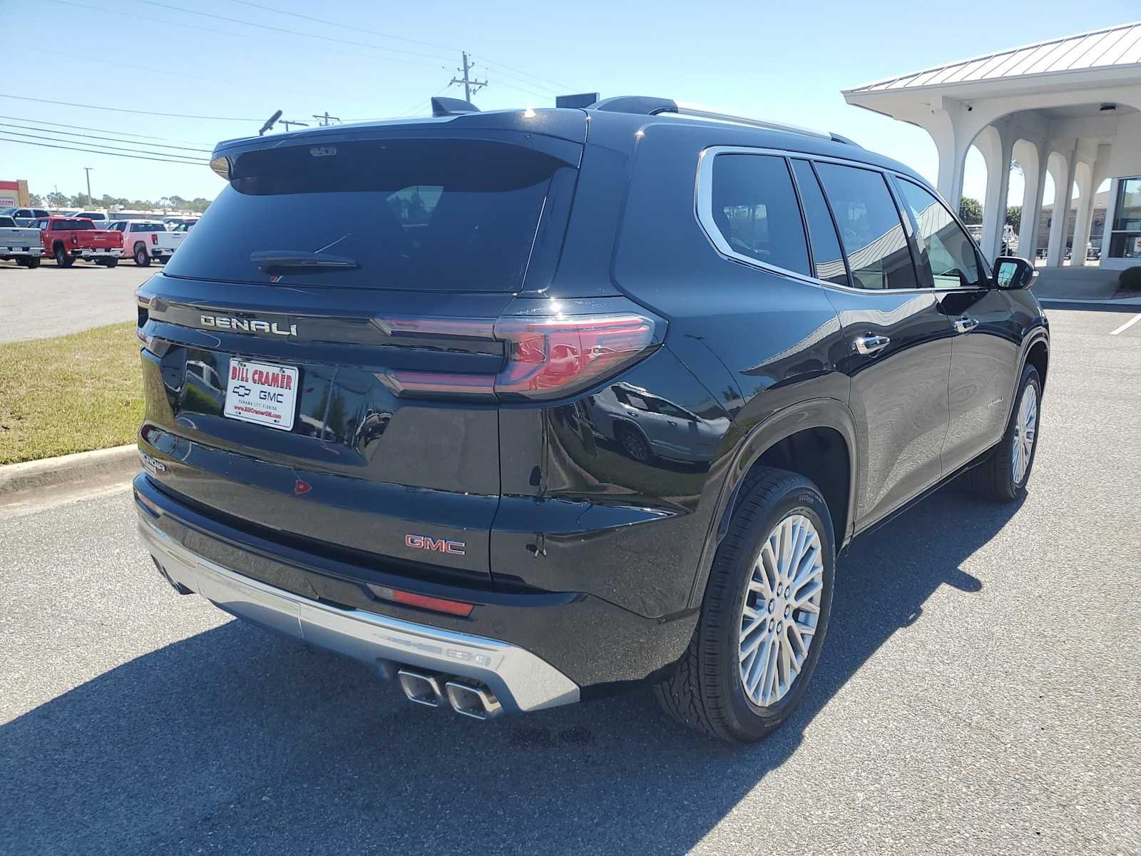 2026 GMC Acadia Denali - Photo 6