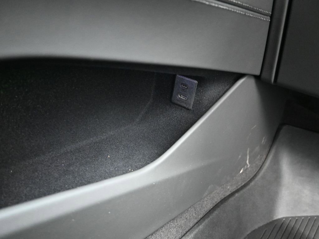 2025 Cadillac Escalade Premium Luxury - Photo 23