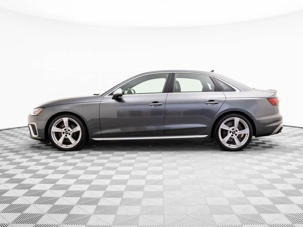 2023 Audi S4 Premium Plus - Photo 2