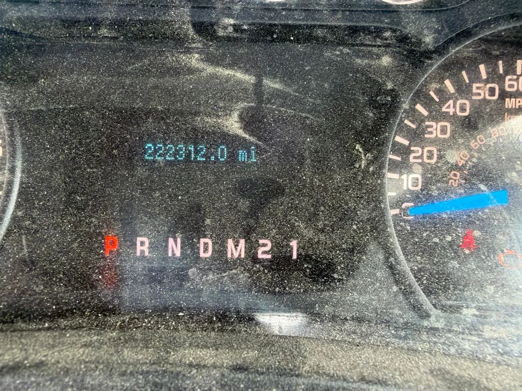 Used 2013 White Ford XL image 4