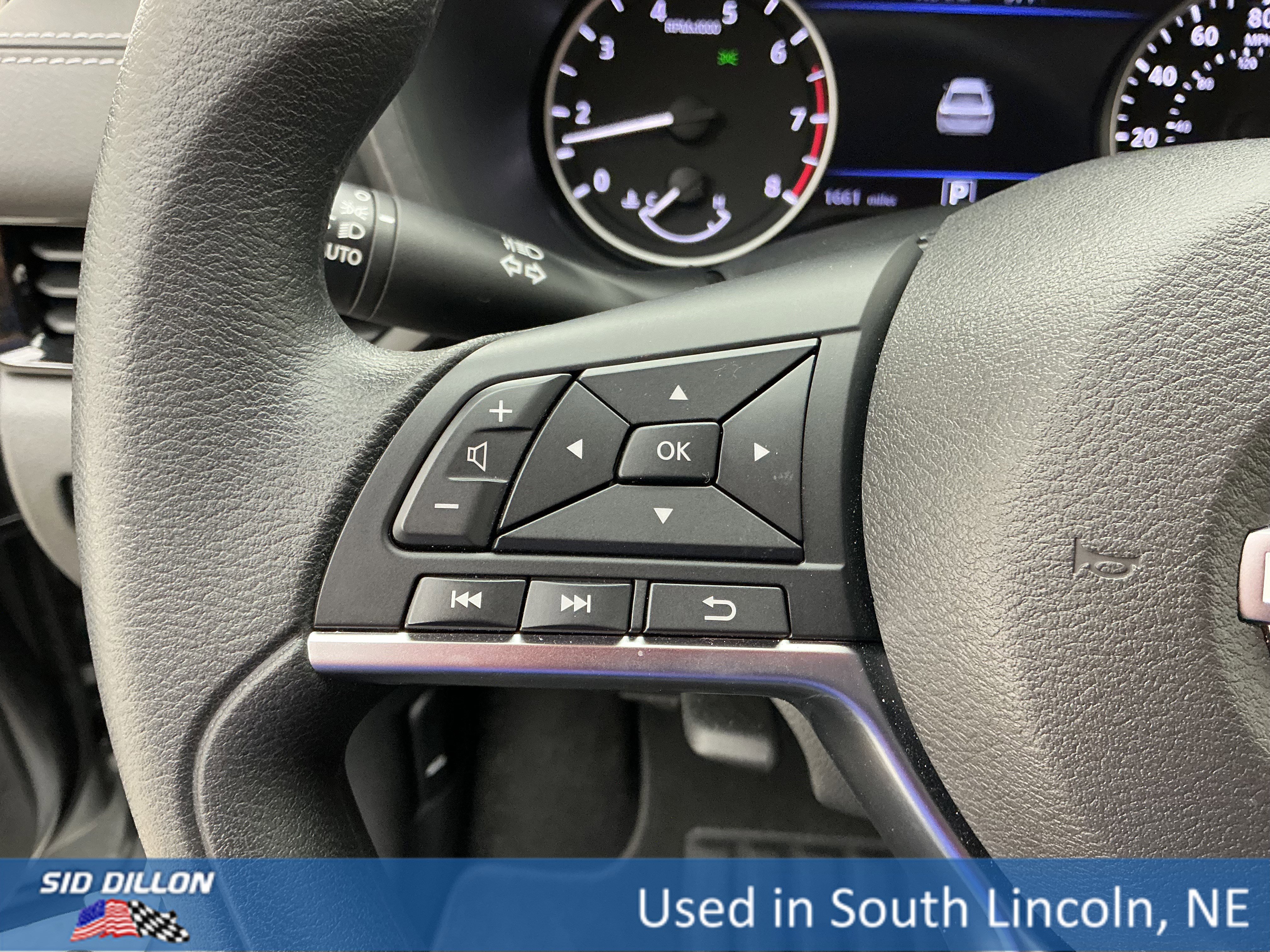 Used 2024 Gun Metallic Nissan SV image 9