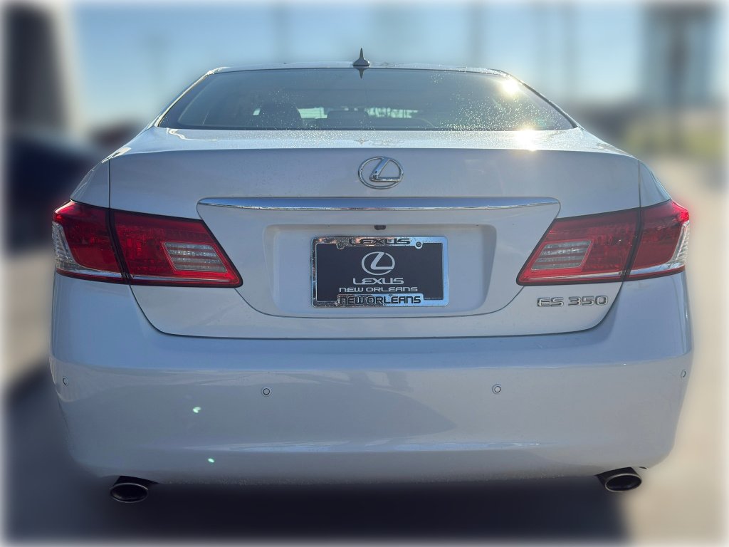 Used 2012  Lexus Base image 6