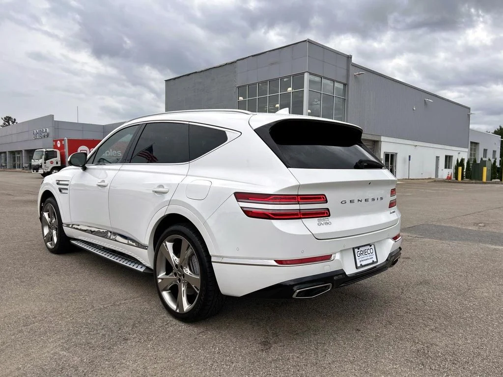 Used 2024 White Genesis 3.5T Advanced image 5
