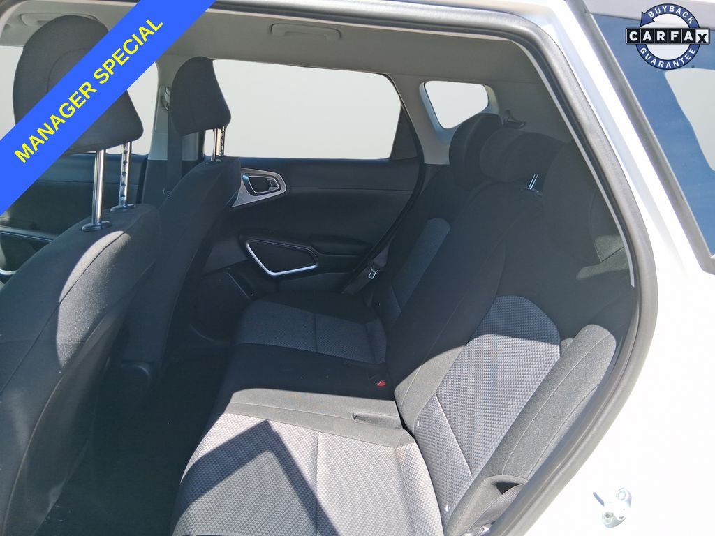 Used 2024 White Kia LX image 10