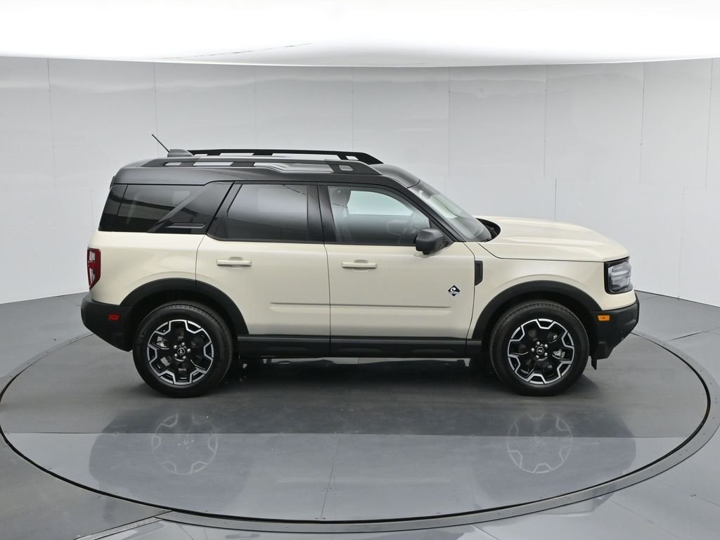 Certified Used 2025 Beige Ford Outer Banks image 42