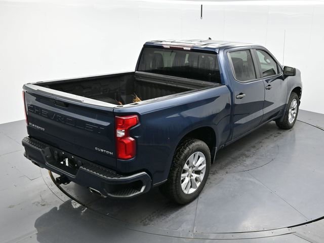 Used 2020 NORTHSKY BLUE METALLIC Chevrolet Custom image 23