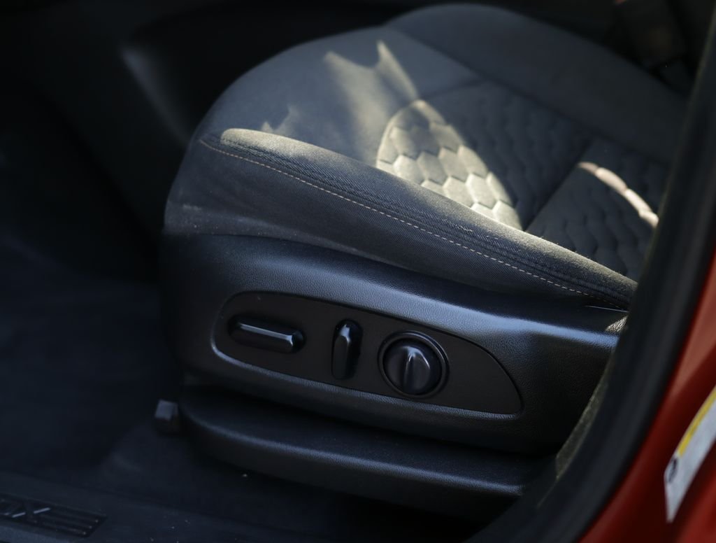 Used 2020 Red Chevrolet LT image 19