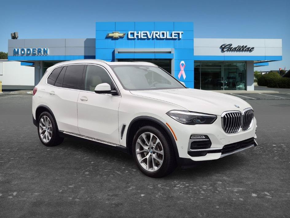 Used 2021 Alpine White BMW xDrive40i image 7