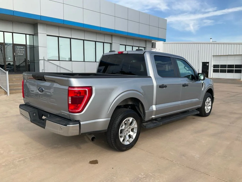 Used 2023 Silver Ford XLT image 35
