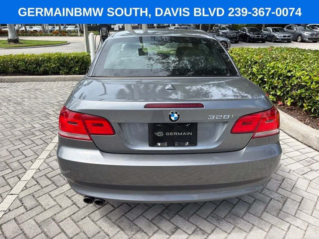 Used 2010 Space Gray Metallic BMW 328i image 10