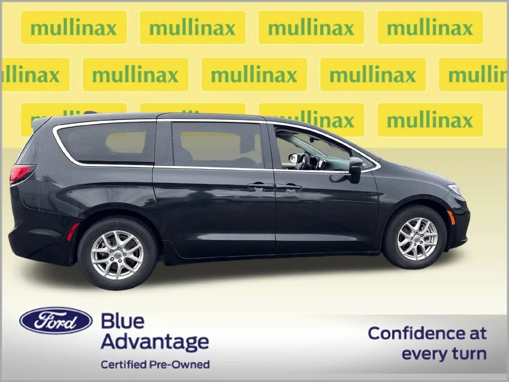 Certified Used 2023 Black Chrysler Touring L image 2