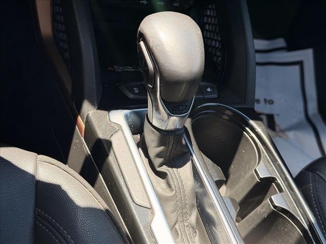 Used 2023 Iridescent Pearl Tricoat Chevrolet ACTIV image 21
