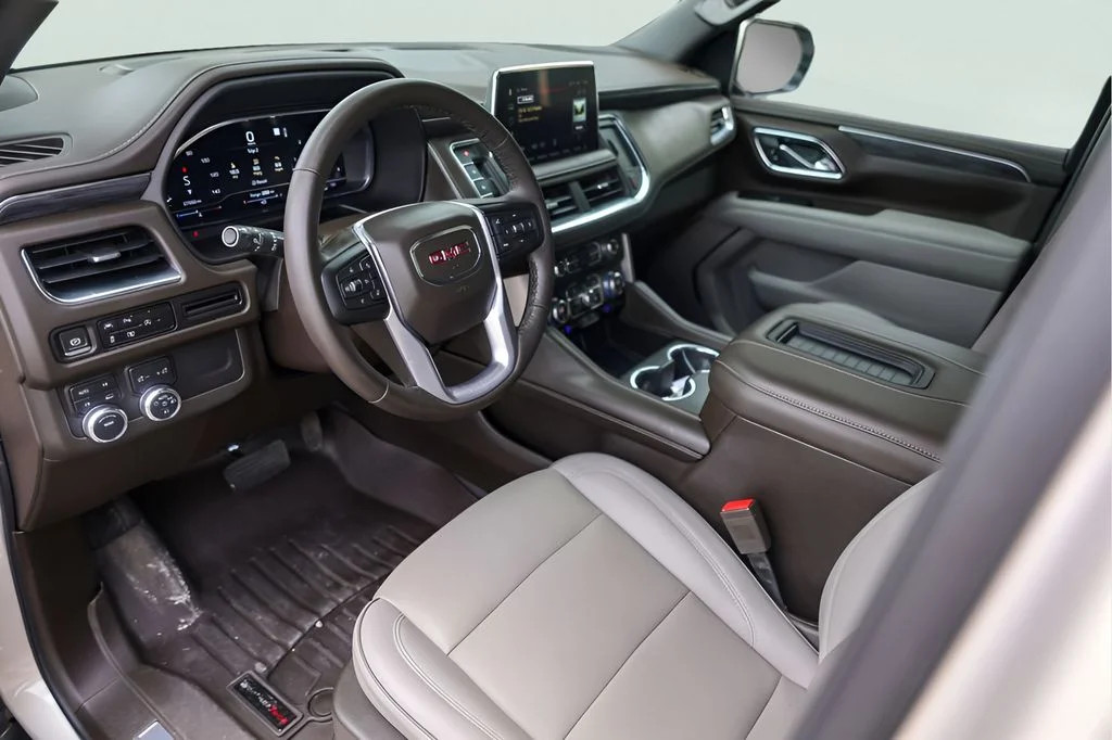 Used 2023 Beige GMC SLT image 13