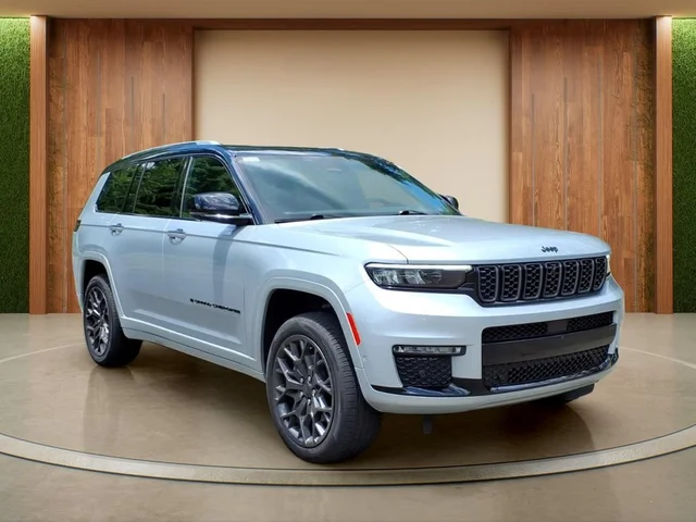 2023 Jeep Grand Cherokee L Summit Reserve 4x4