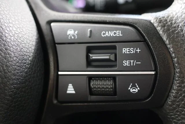 Used 2023 White Honda LX image 12