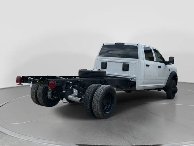 New 2026 Bright White Clear-Coat Exterior Paint RAM Tradesman image 4