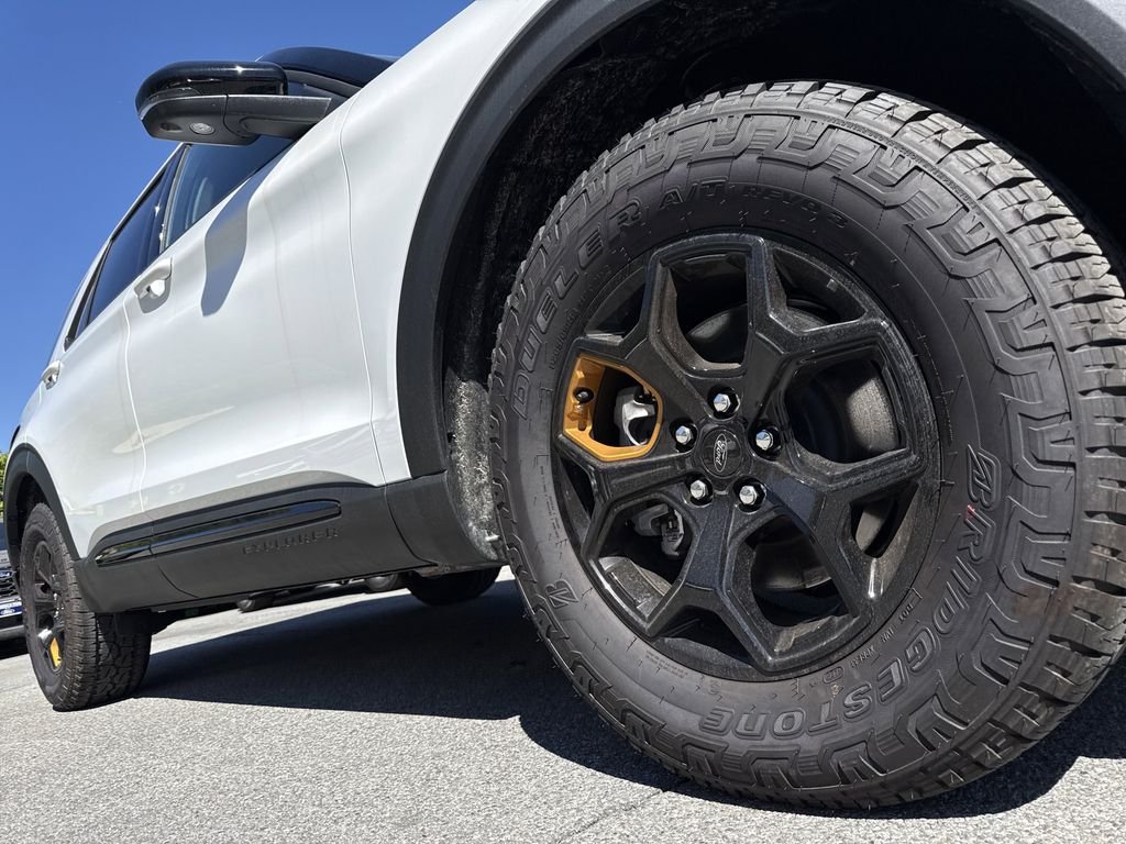 New 2026 Star White Metallic Tri-Coat Ford Tremor® image 9