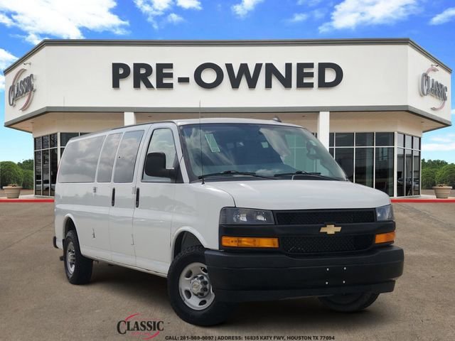 Summit White 2024 Chevrolet Express 3500 LS Extended RWD Van Rear-Wheel Drive