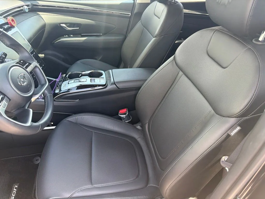 Used 2024 Blue Hyundai SEL Convenience image 7