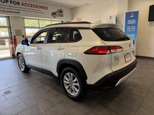 Certified Used 2023 WIND CHILL PEARL Toyota  image 49