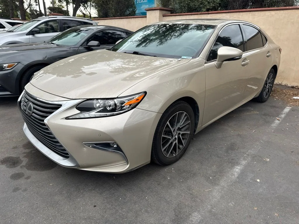 Used 2017 Beige Lexus 350 image 18