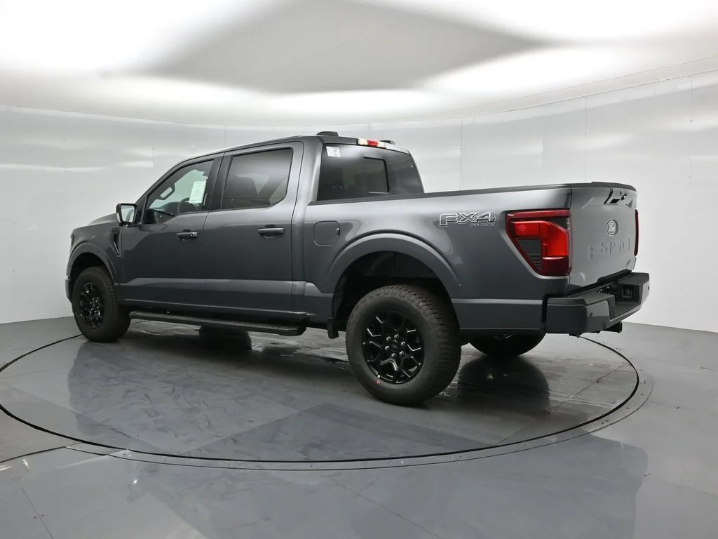 New 2026 Gray Ford XLT image 6