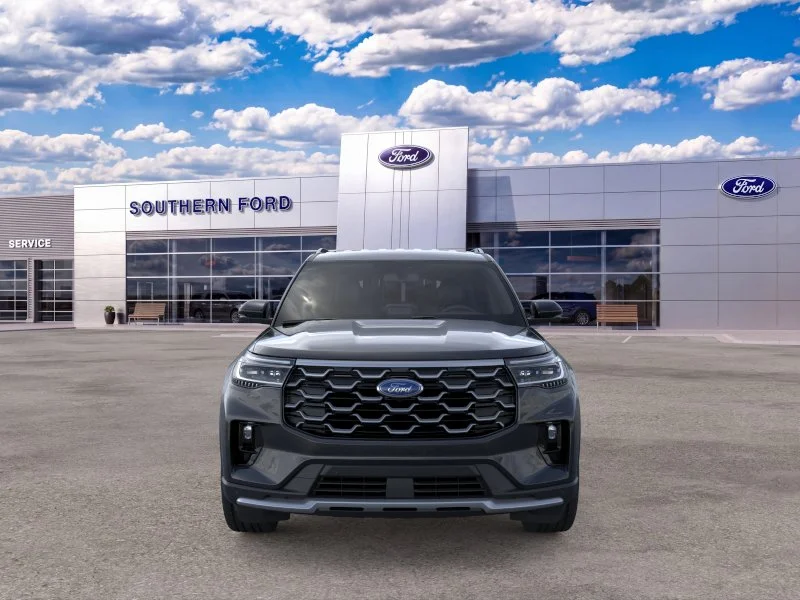 New 2026 Agate Black Metallic Ford Platinum image 30