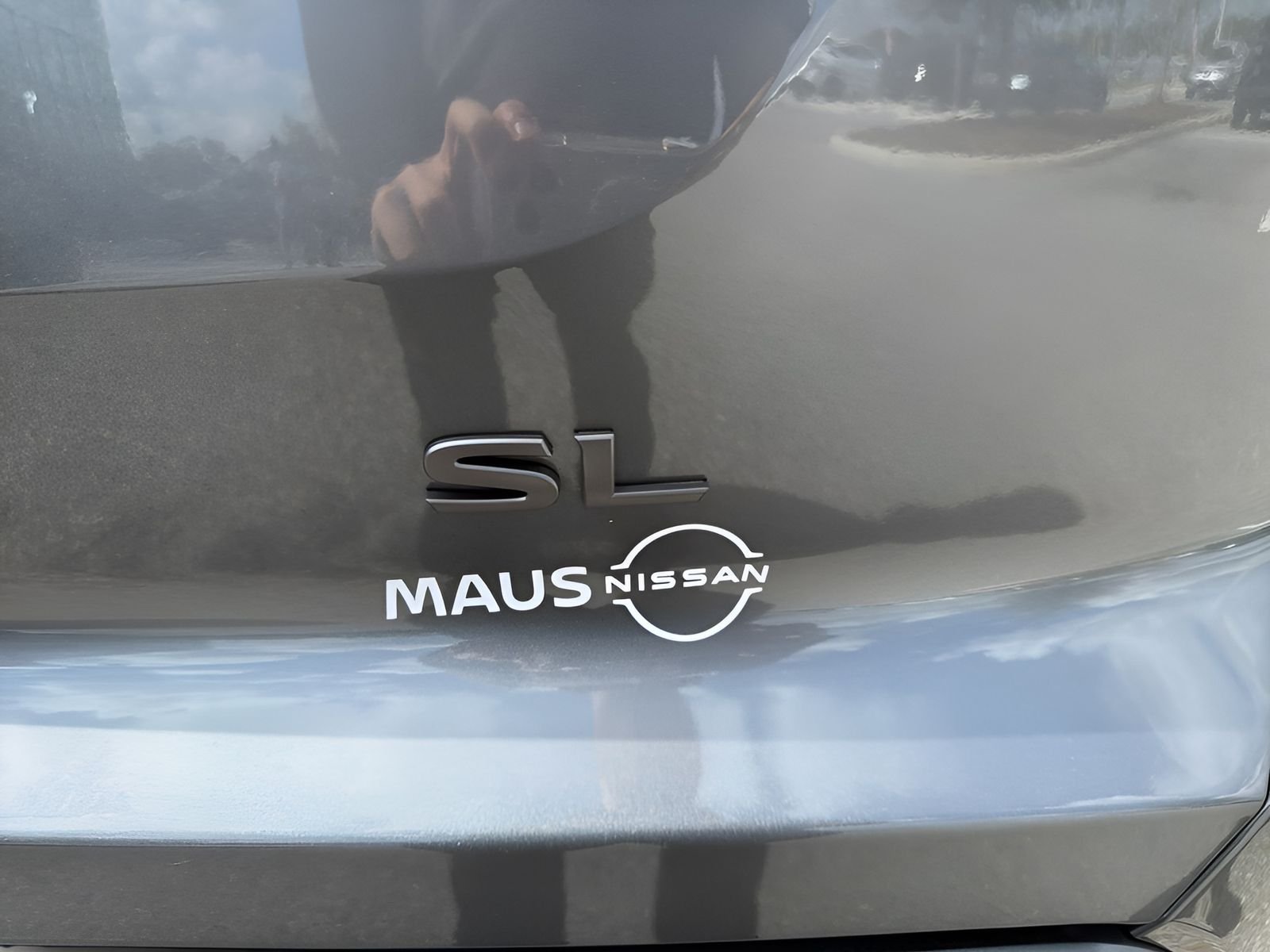 New 2026 Gray Nissan SL image 40