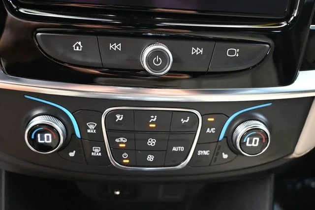 Used 2023 Gray Chevrolet LT image 37