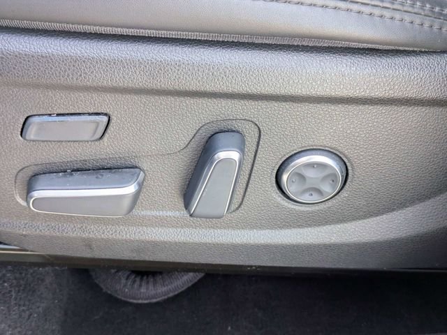 Used 2023 Blue Hyundai Calligraphy image 21