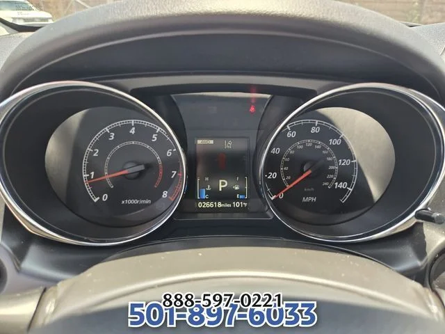 Used 2024 Silver Mitsubishi  image 30