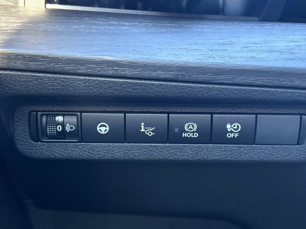 Used 2025 Gray Nissan ENGAGE+ e-4ORCE image 21