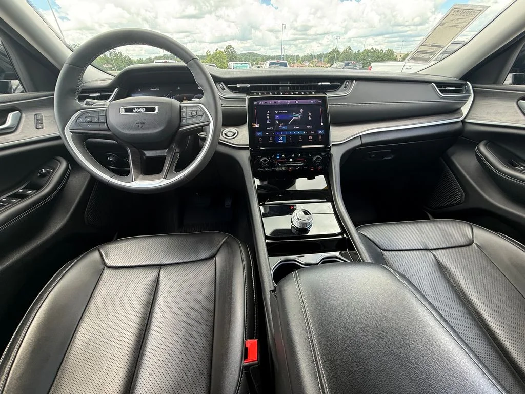 Used 2023 Black Jeep Limited image 7
