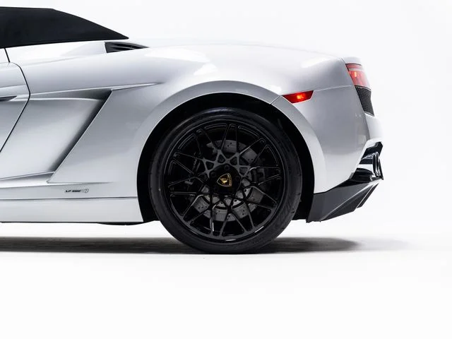 Used 2011 Silver Lamborghini LP560-4 image 10