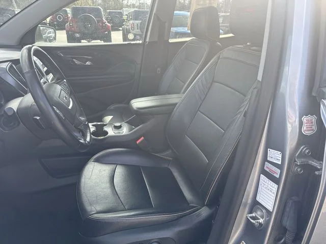 Used 2023 Silver GMC AT4 image 15