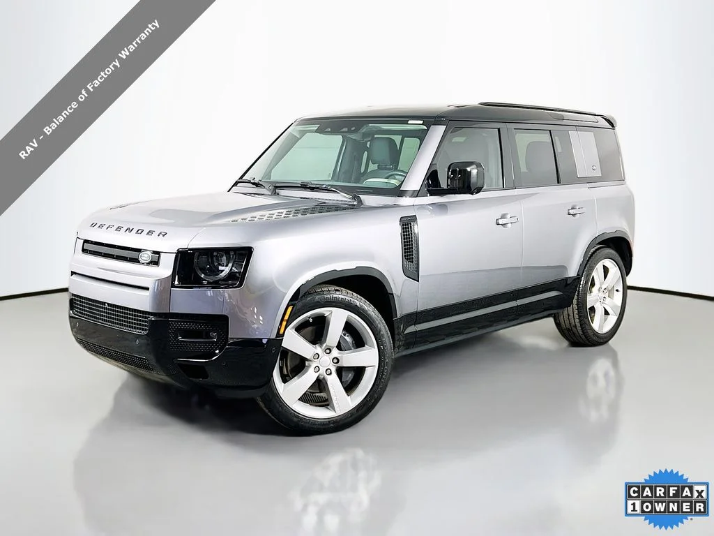 2024 Land Rover Defender 110 X-Dynamic SE P400's photo
