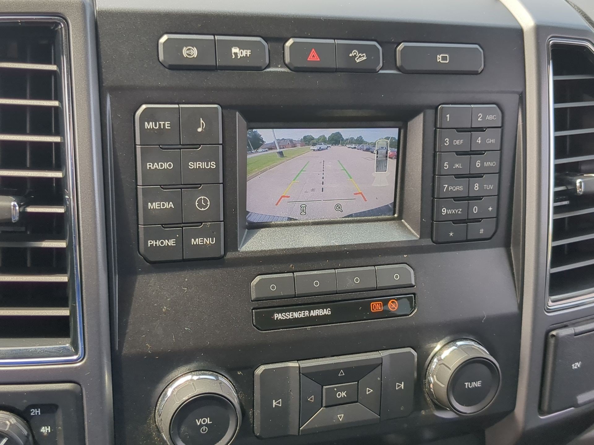 2019 Ford F-250 Super Duty XLT - Photo 17