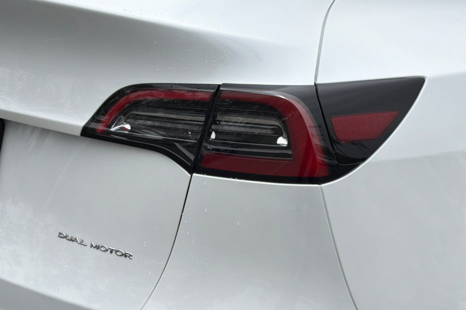 Used 2023 White Tesla Long Range image 14