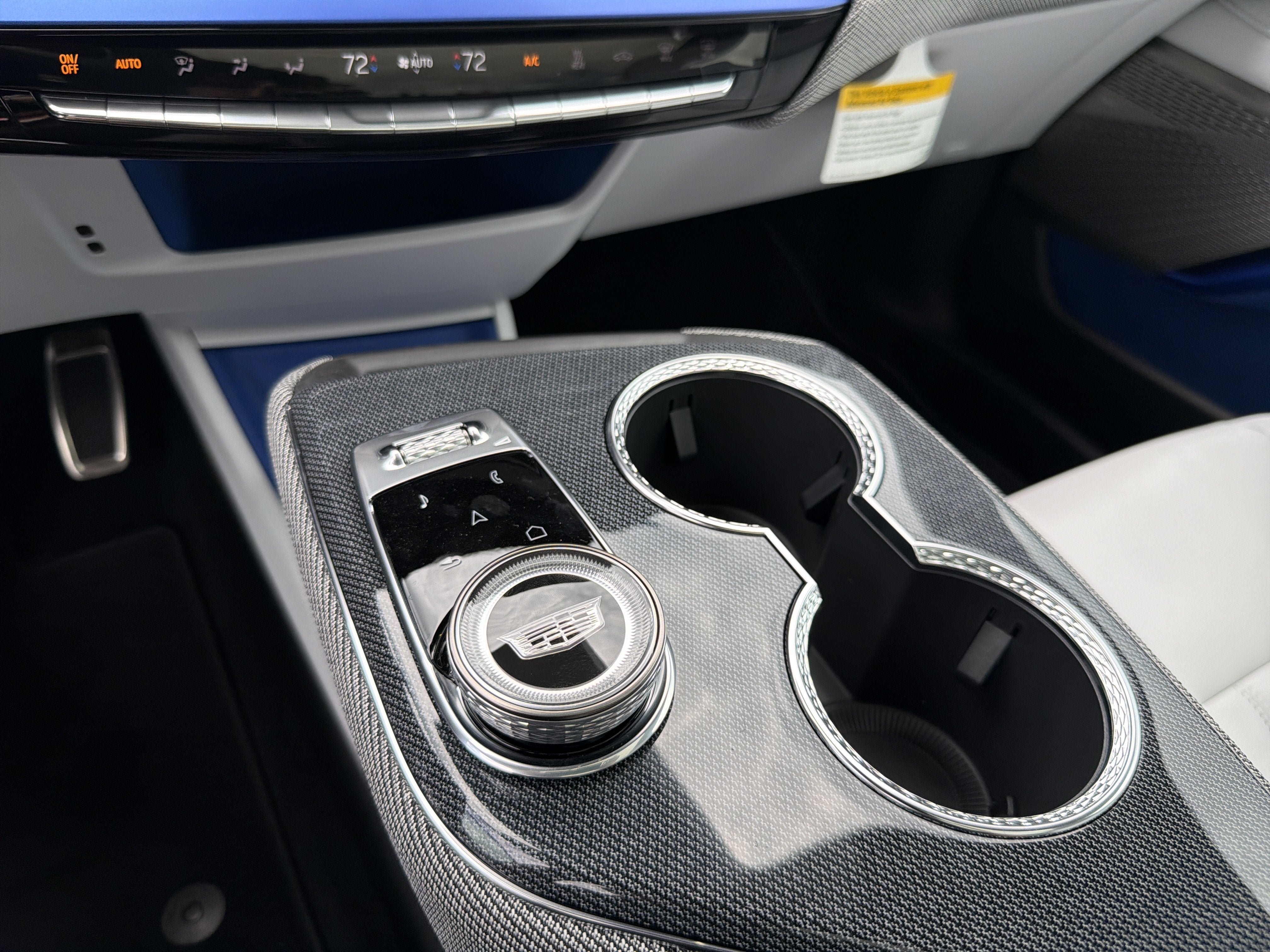 2026 Cadillac OPTIQ Luxury - Photo 78