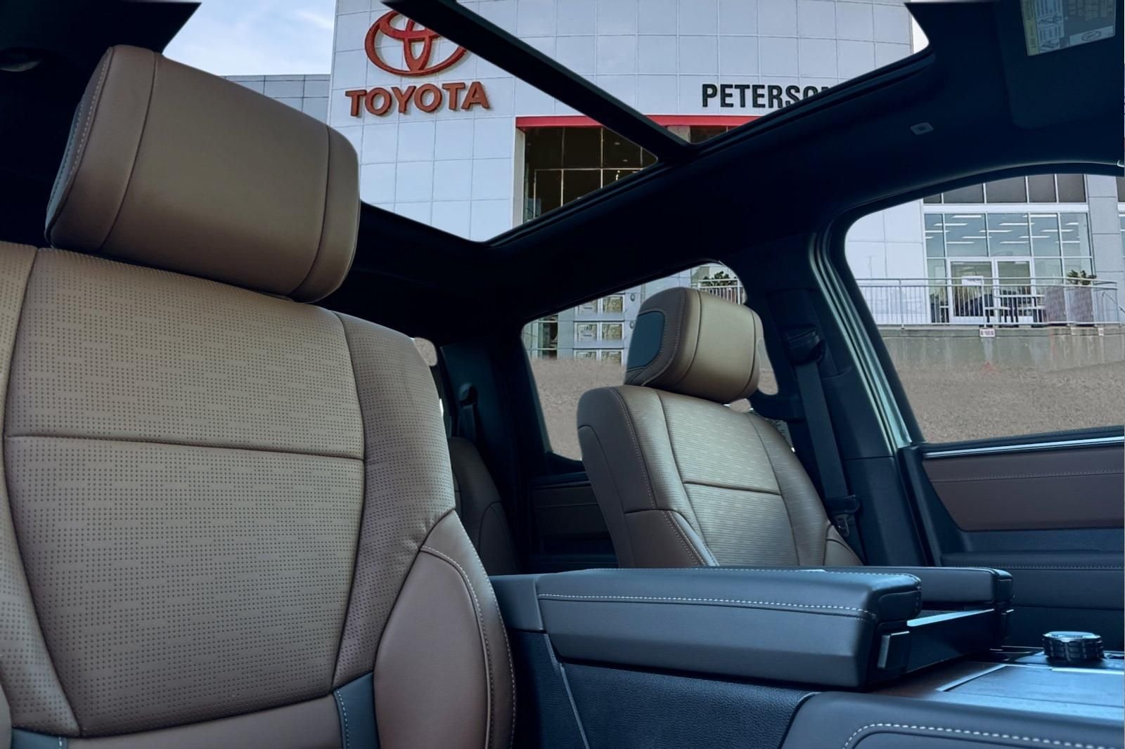 2025 Toyota Tundra 1794 Edition - Photo 18