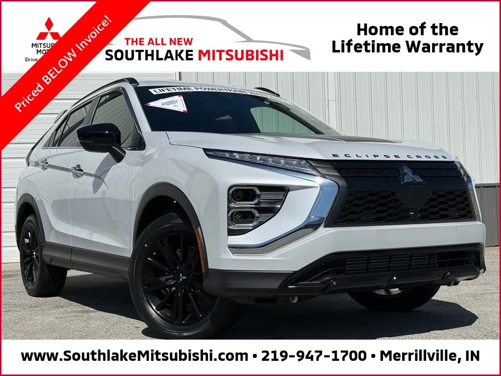 New 2025 White Mitsubishi BLACK EDITION 1.5T S-AWC image 1