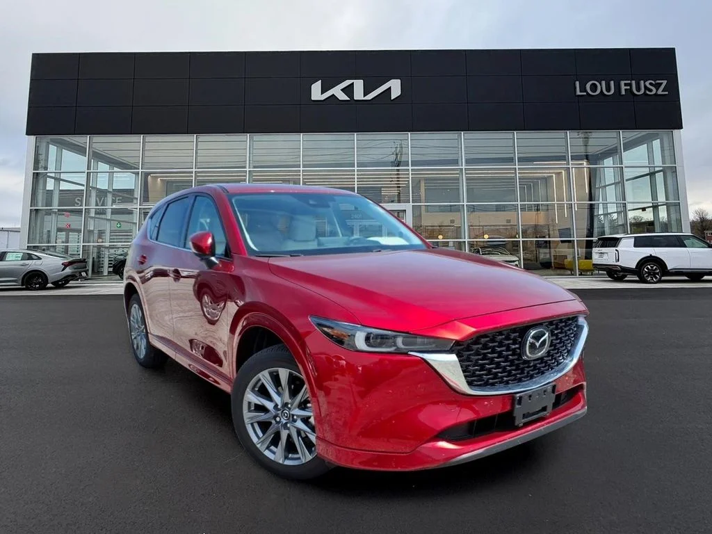 2025 Mazda CX-5 S Premium Plus package Auto AWD's photo