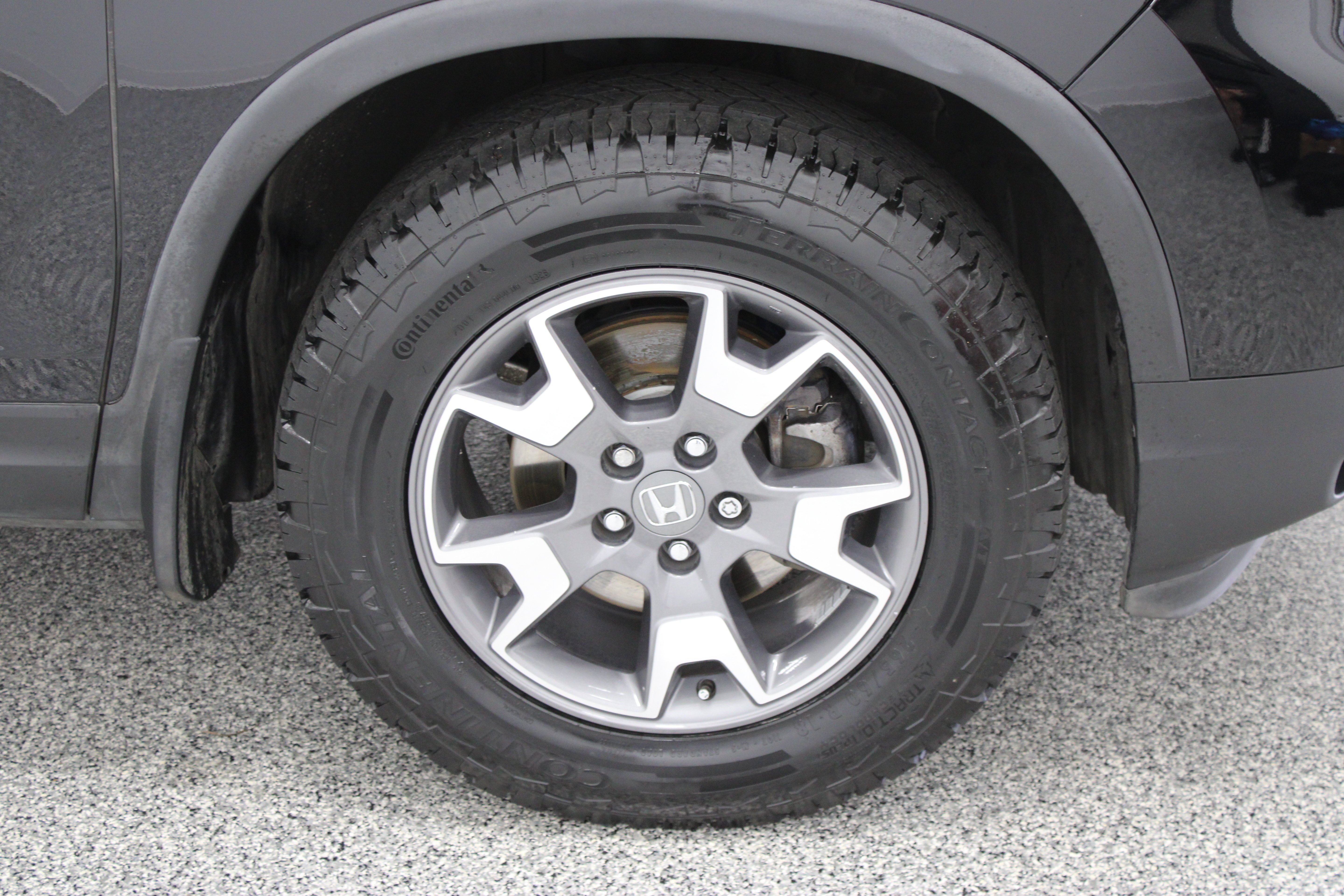 Used 2022 Black Honda TrailSport 3.5L image 5