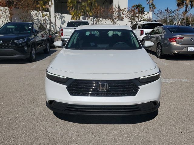New 2026 Platinum White Pearl Honda LX image 2