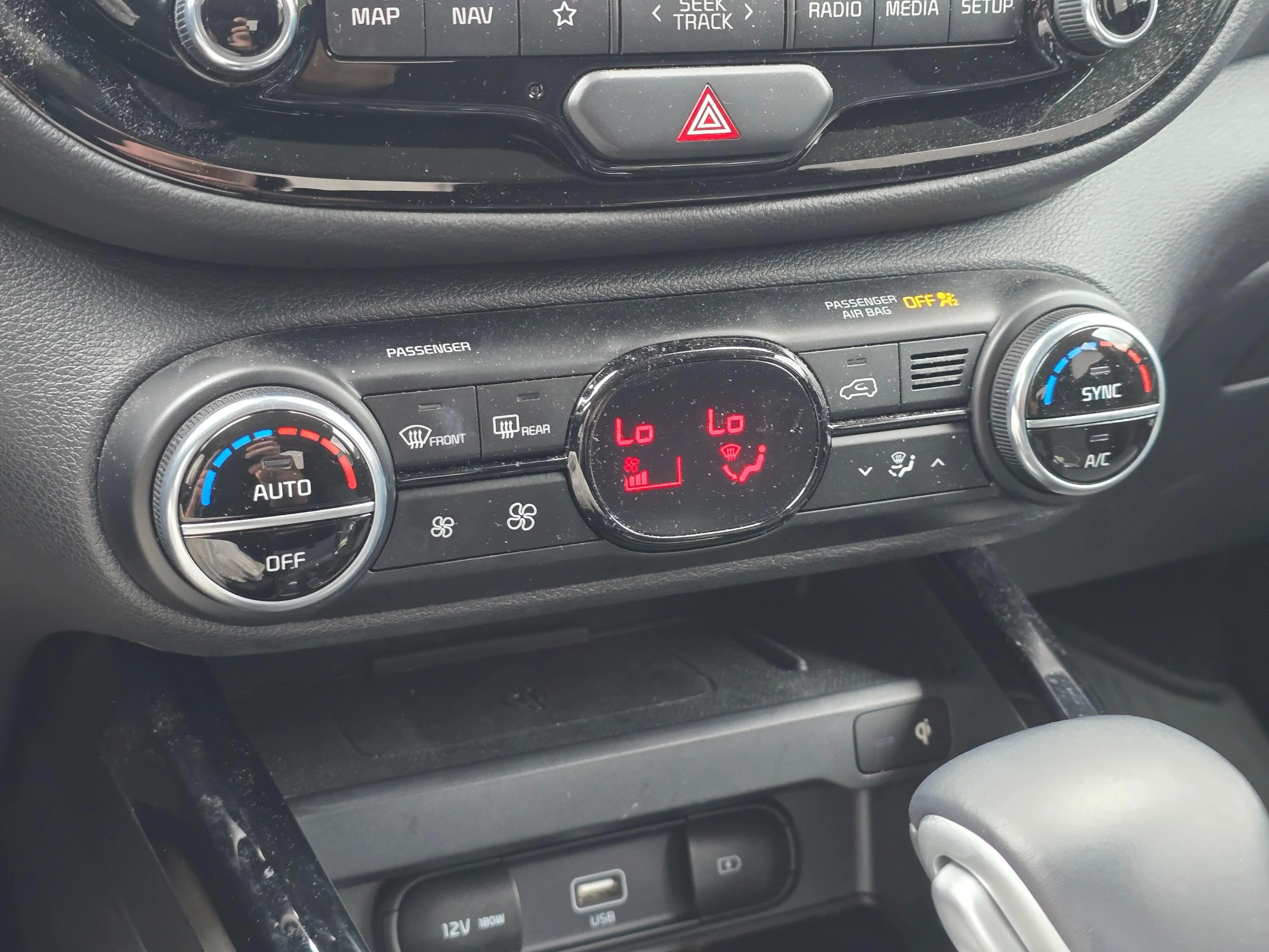 Used 2020 Inferno Red Kia EX image 21