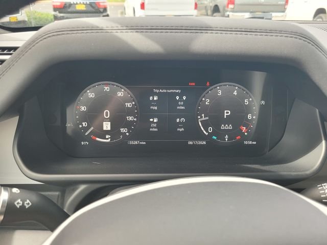 Used 2025 White Land Rover S image 29