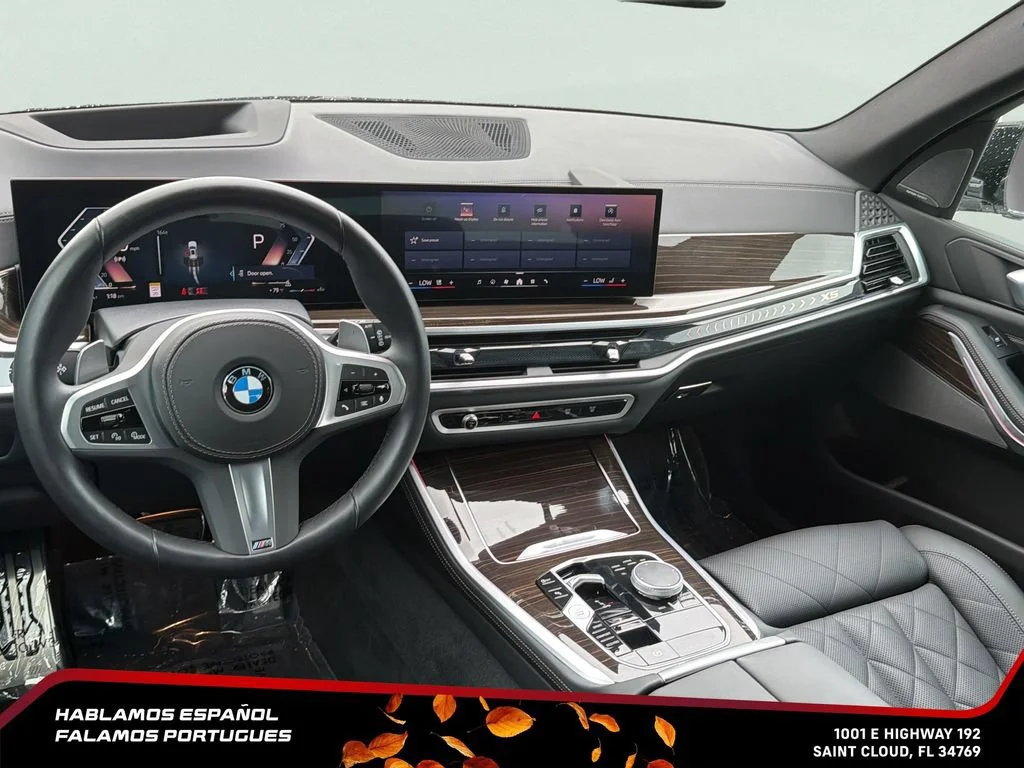 Used 2024  BMW xDrive40i image 26