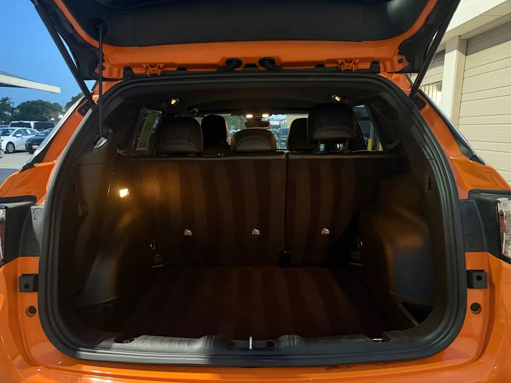 Used 2026 Orange Jeep Limited image 19